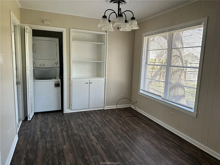 4005 College Main St — Photo 15