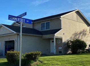 1240 Saddleback Ln, Porter, IN 46304