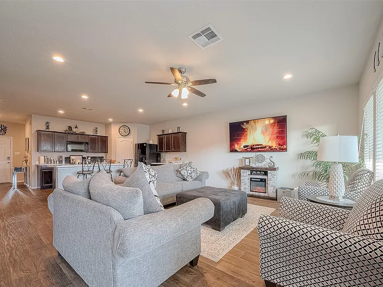 21311 Orono Heights Trl — Photo 13