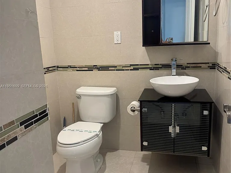 19370 Collins Ave #1520 — Photo 32