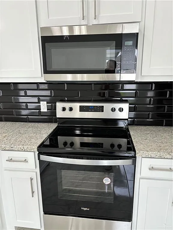 2 bed, 2.0 bath, 990 sqft, $1,099 — Photo 4