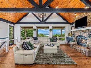 122 Oak Ter, Hayesville, NC 28904