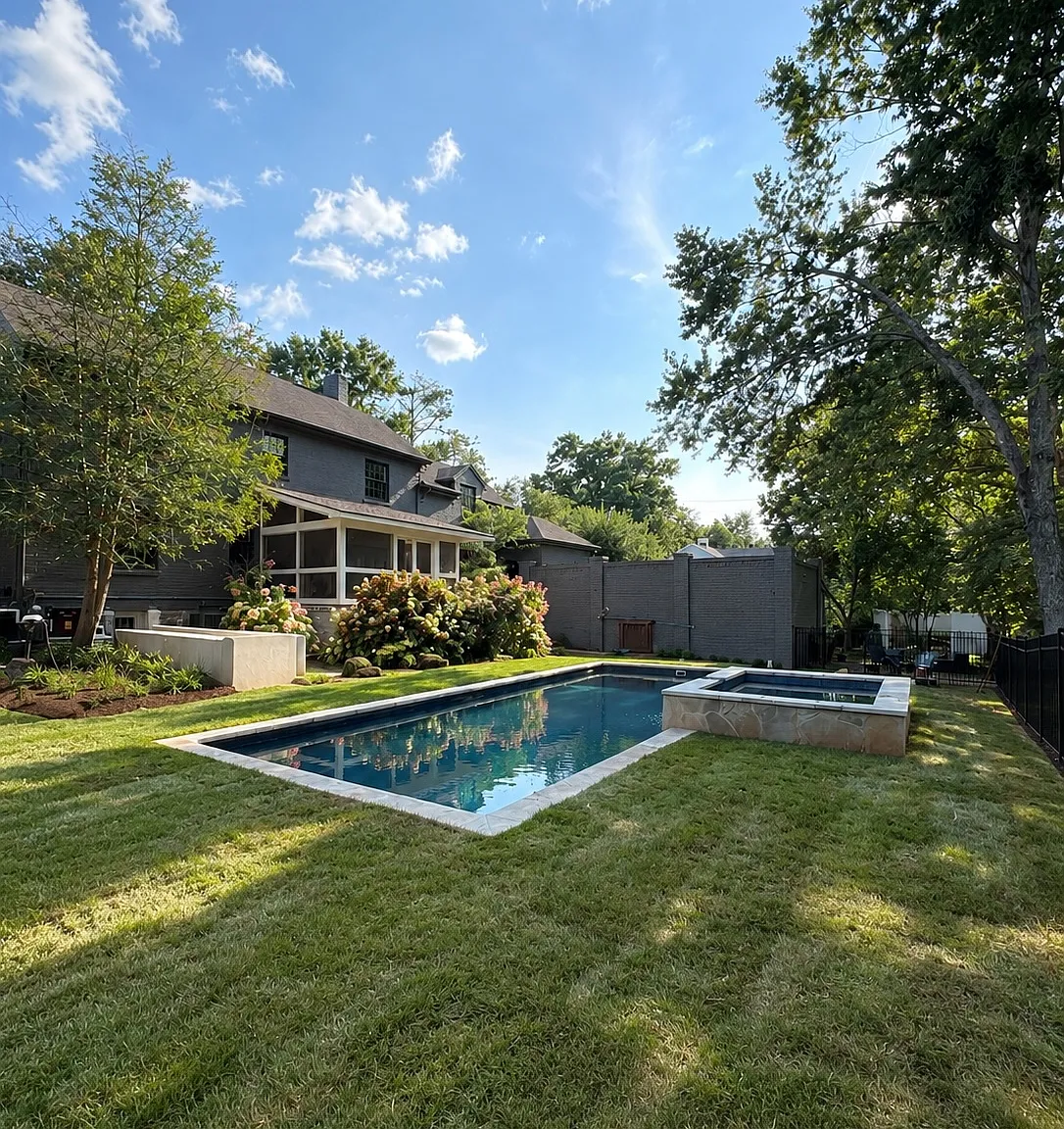 4 bed, 4.5 bath, 4740 sqft, $11,500 — Photo 4
