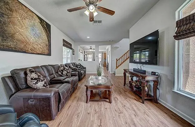 18 Bonack Pl — Photo 9