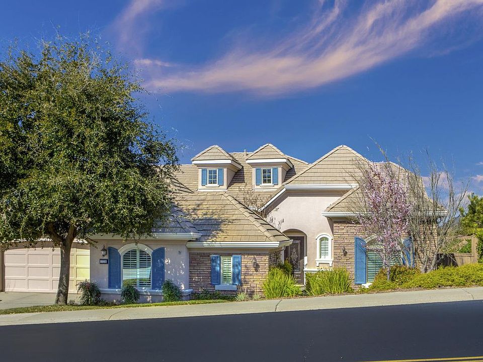 1st image of 1128 Terracina Dr