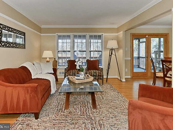3rd image of 8432 Briar Creek Dr