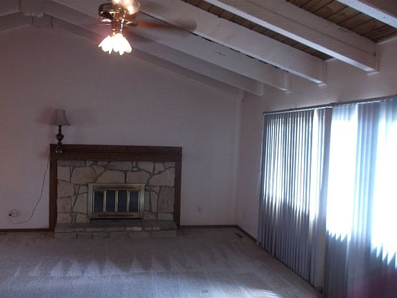 5th image of 332 E Waitt St