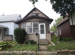 1529 42nd St, Rock Island, IL 61201