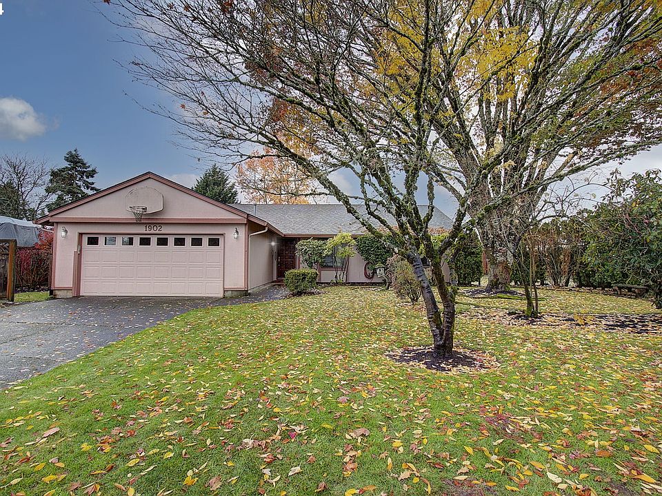 1st image of 1902 NE 128th Ave