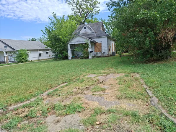 1109 E Broadway St, Cushing, OK 74023