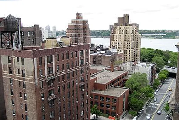 Rented by Bellmarc Realty | media 7