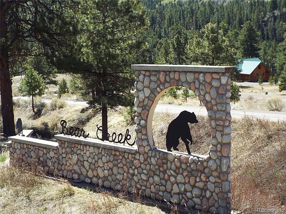 2nd image of 193 Bear Run St