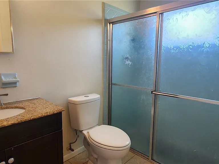 1005 E Jasmine Rd — Photo 12