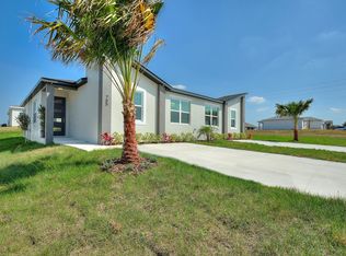 703 Fraser Ct, Poinciana, FL 34759