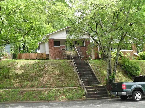 8111 2nd Ave S Photo 1