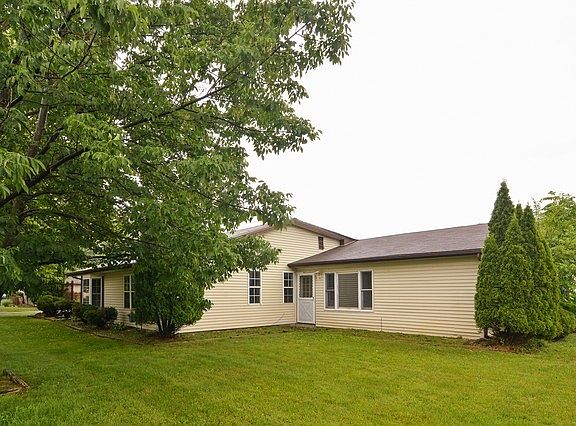 2nd image of 5715 Wallace Blvd