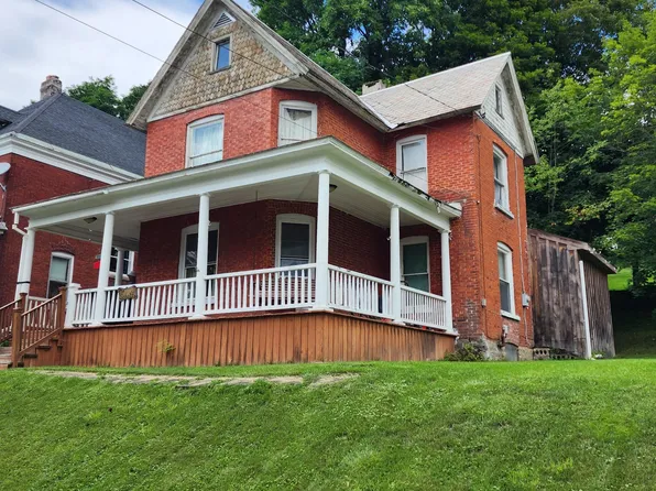 21 Monroe Street, St Johnsville, NY 13452
