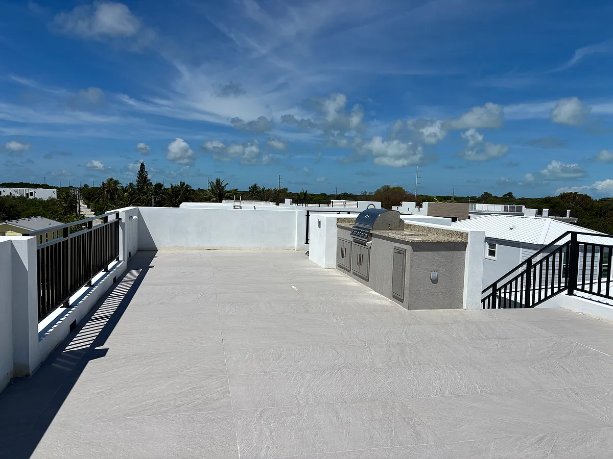 Building Photo - 94825 Overseas Hwy #82