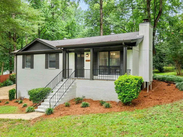 1136 Meadow Dr, Gardendale, AL 35071