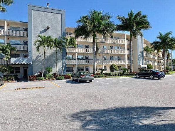 Century Village Boca Raton Real Estate 50 Homes For Sale Page 2 Zillow