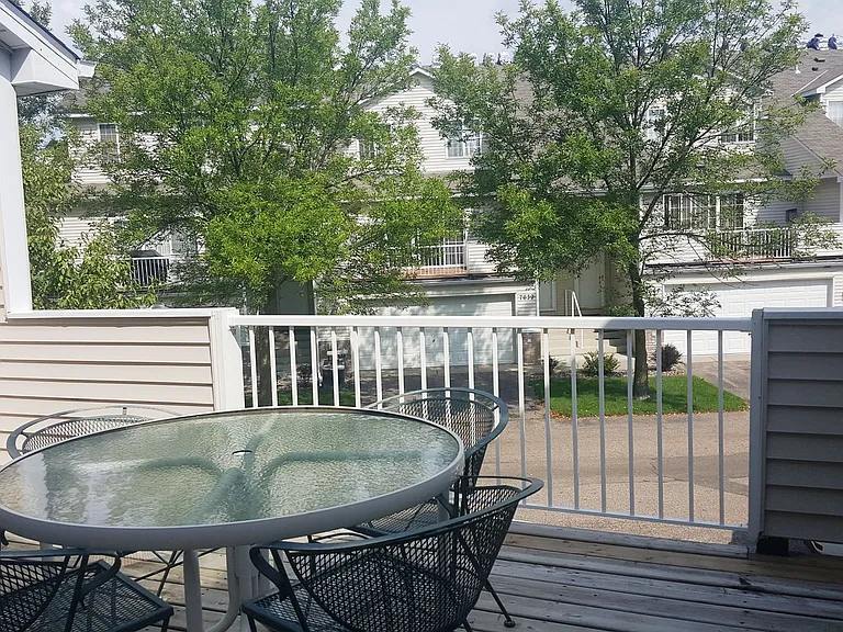 7651 Nicholas Way — Photo 4