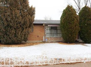 1914 Elmwood Ln, Pueblo, CO 81005