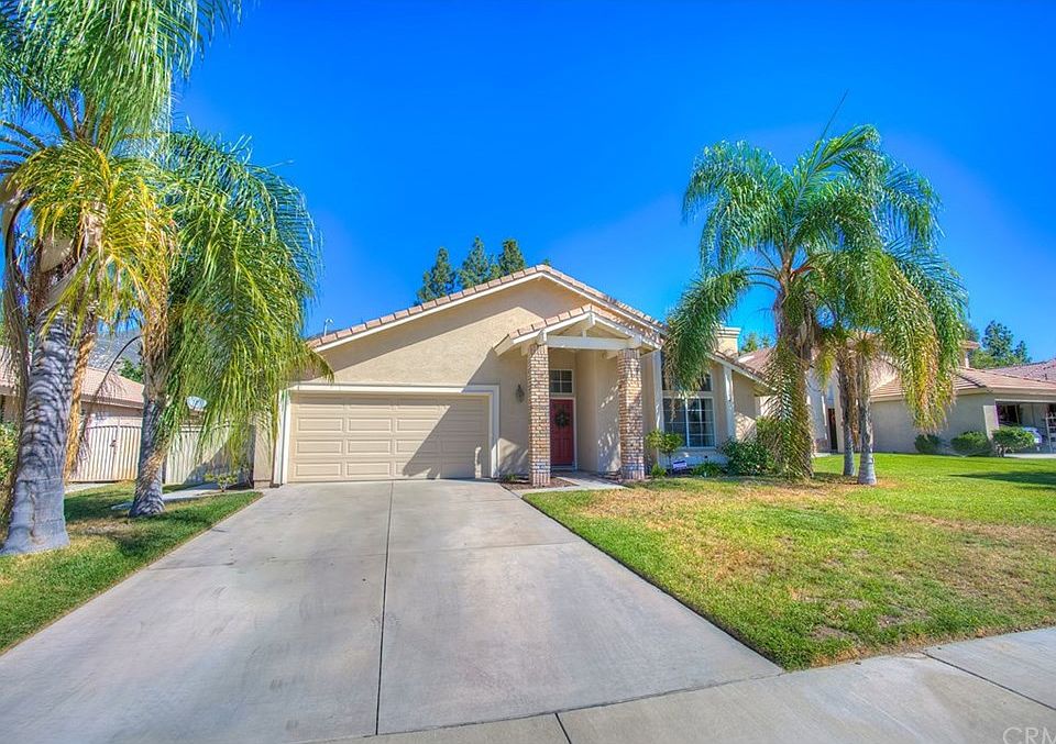 1st image of 1078 Mountain Crest Dr