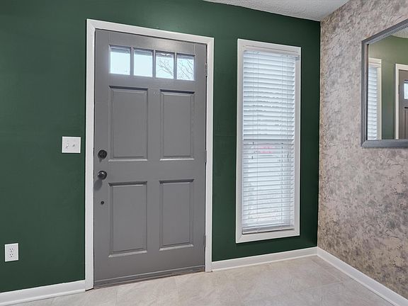 2nd image of 1304 Seaton Rd APT 2