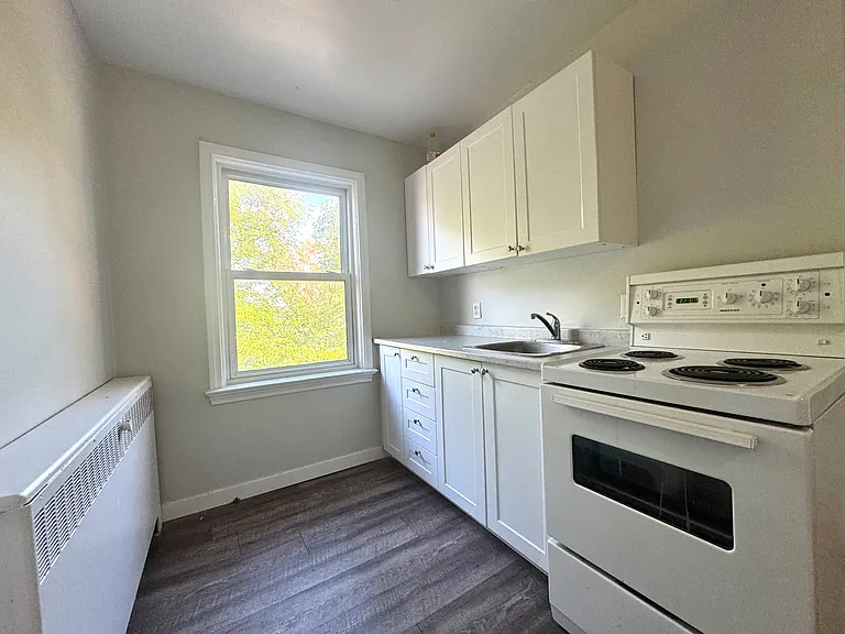 416 Nelson St #1 — Photo 7