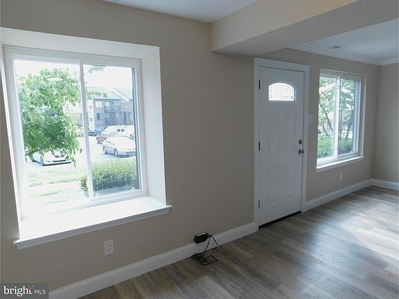 3rd image of 5200 Hilltop Dr APT E7