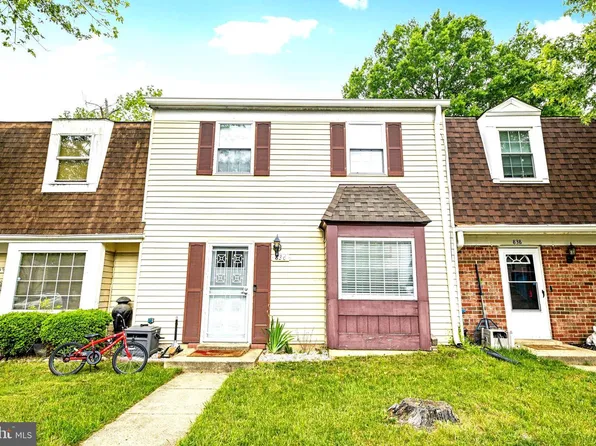 836 Holly Dr, La Plata, MD 20646