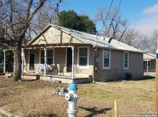 1808 W Mill St, New Braunfels, TX 78130