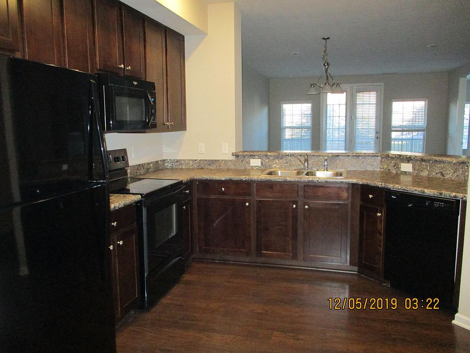 1st image of 5490 Nottinghamshire Ln #1
