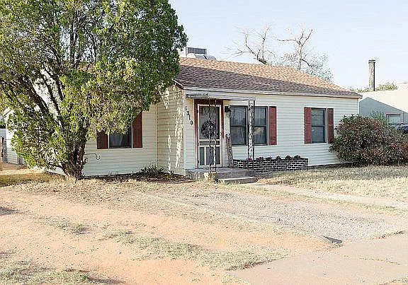 1310 W Kentucky Ave — Photo 3