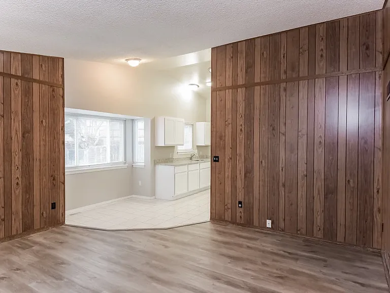 2443 S Elkhart St — Photo 5