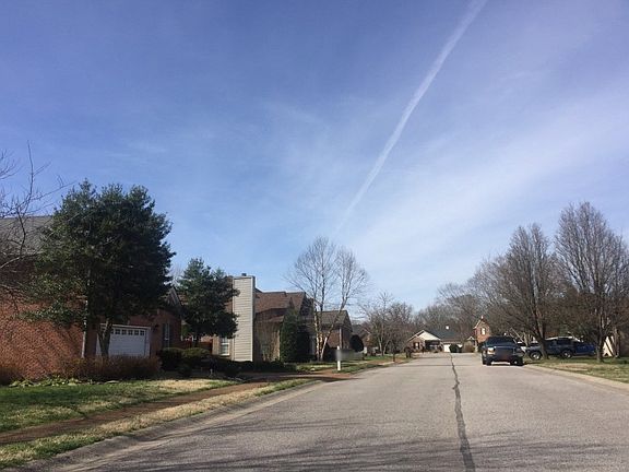 5th image of 704 Settlers Ct