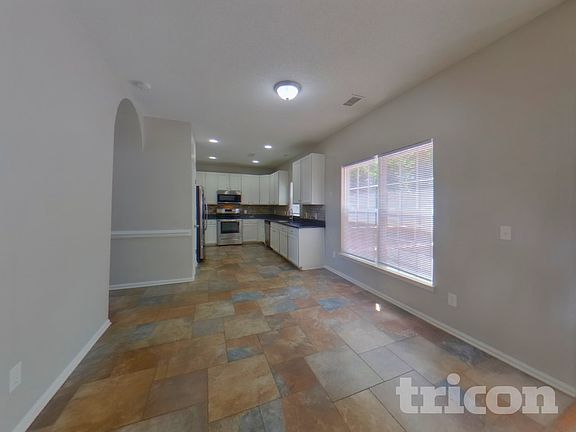 4th image of 175 Walmsley Pl