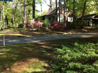 4500 Starmount Dr, Greensboro, NC 27410