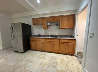 180 Sears St #A, San Francisco, CA 94112