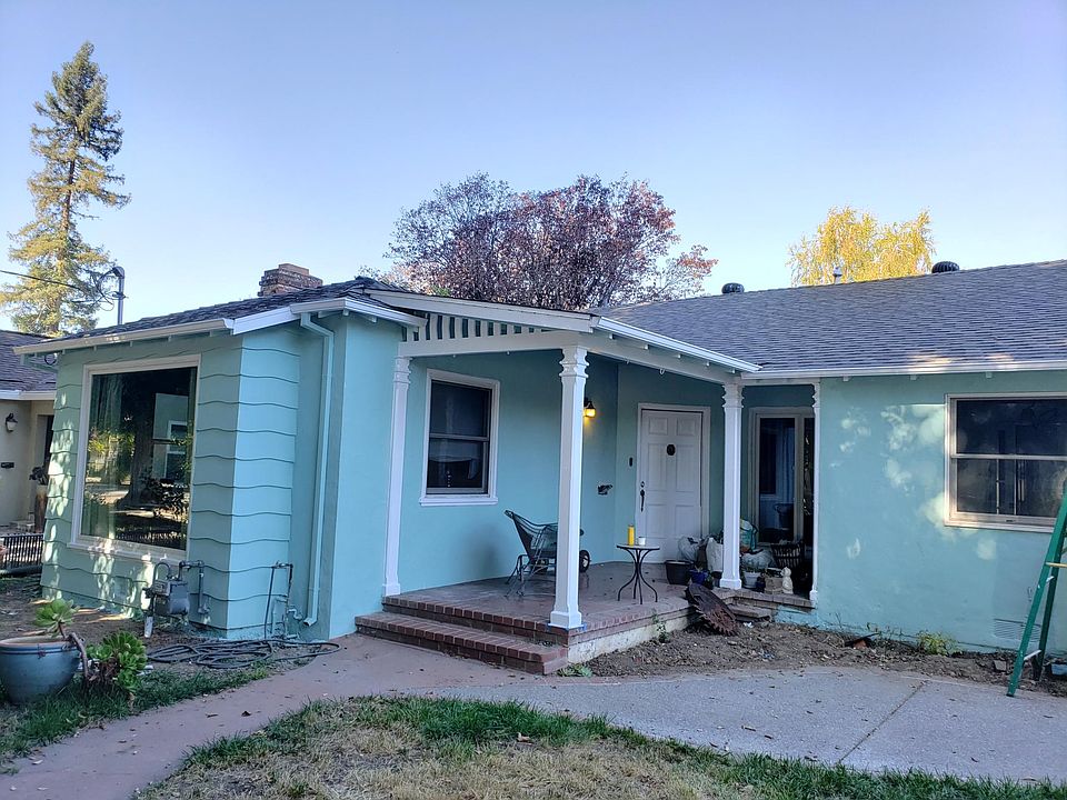 1st image of 578 S 12th St