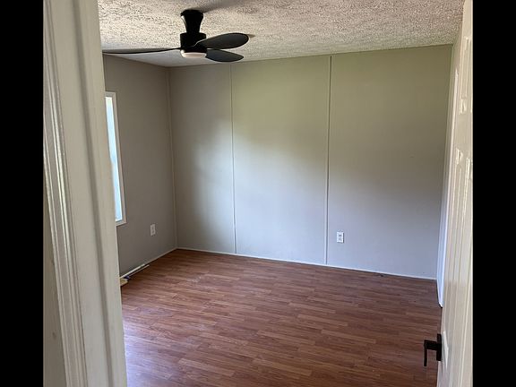 3rd image of 4771 High Oak Ct