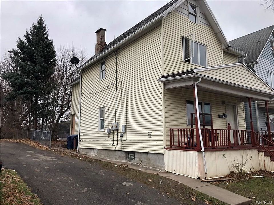 2nd image of 111 Maryland St