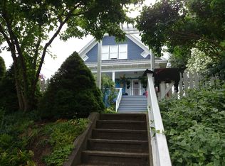 9826 60th Ave S, Seattle, WA 98118