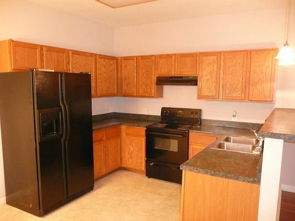 3rd image of 5220 Sinclair Dr