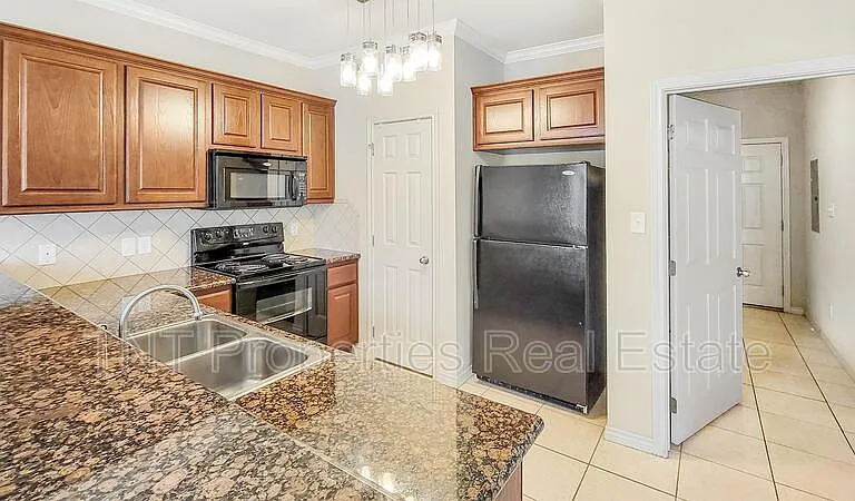 168 Forest Dr — Photo 6