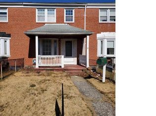 818 Arncliffe Rd, Essex, MD 21221