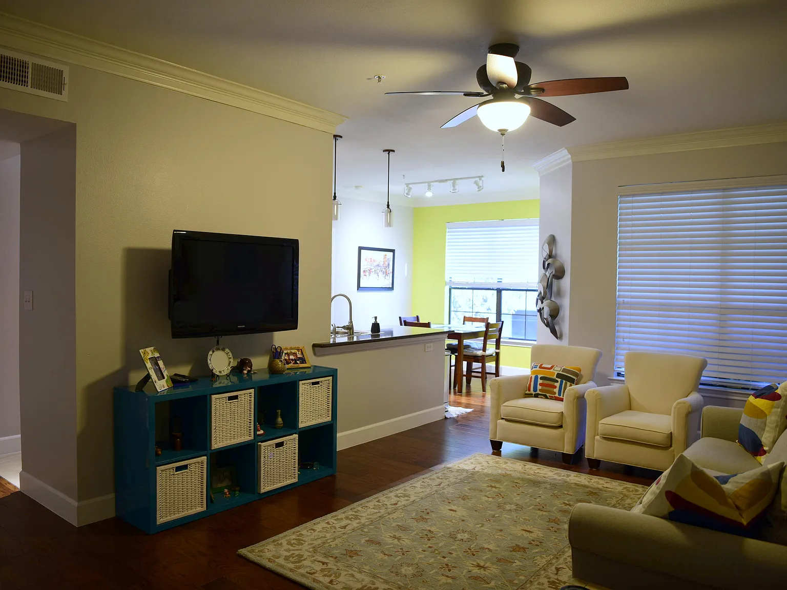 2 bed, 1359 sqft, $1,850 — Photo 3