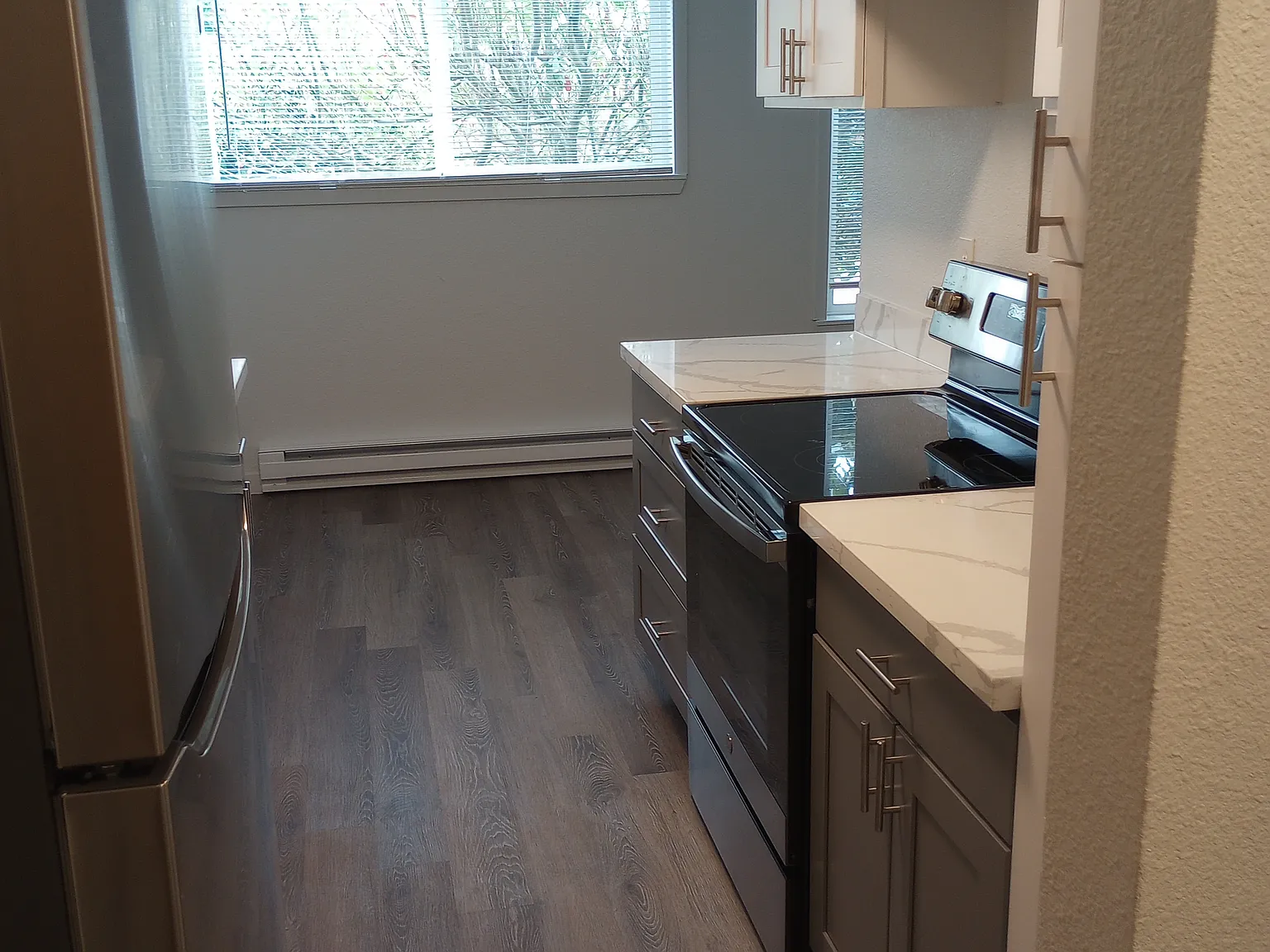 1 bed, 700 sqft, $1,525 — Photo 2