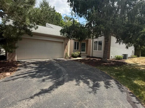 7103 Treasure Isle #50, Lansing, MI 48917
