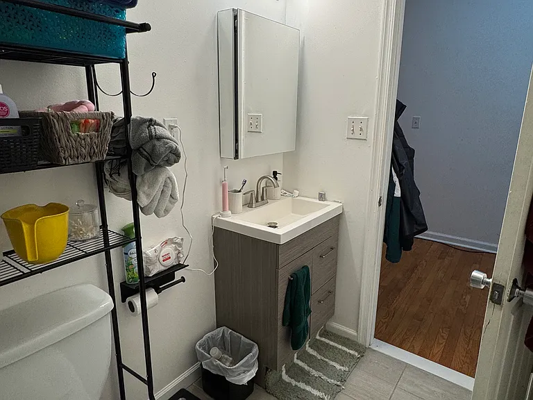 722 Sansom St #4 — Photo 9